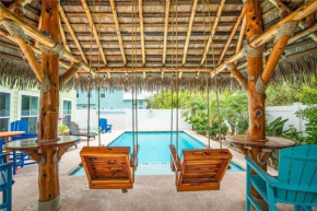BB614- Nauti Beach formally Pickled Parrot home